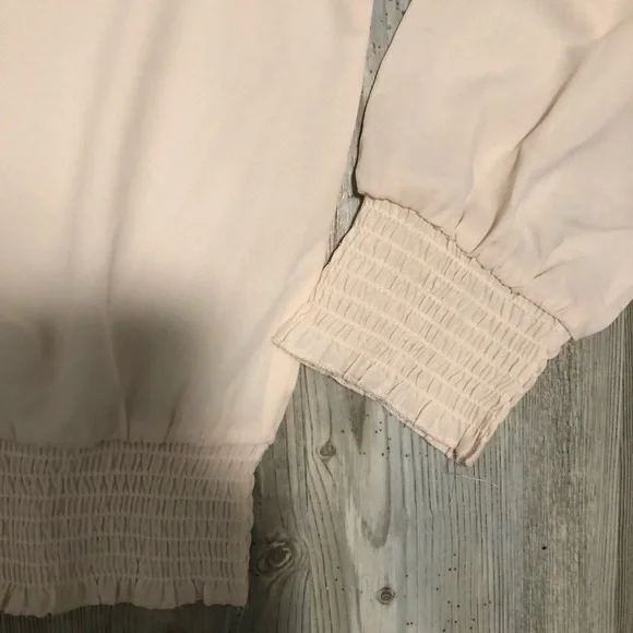 Zenana Blouse size Large, NWT - Picture 3 of 5